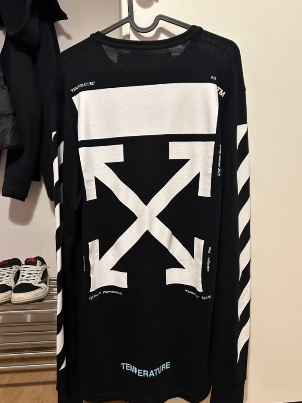 Off White Mona Lisa ”TEMPERATURE”